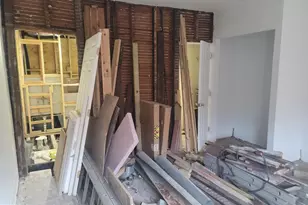 2437 S Reese St, Philadelphia, PA 19148 - Photo 14