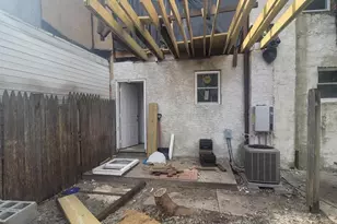 2437 S Reese St, Philadelphia, PA 19148 - Photo 12