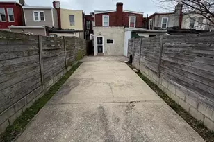 2019 E Elkhart St, Philadelphia, PA 19134 - Photo 8