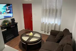 2003 Sepviva St, Philadelphia, PA 19125 - Photo 2