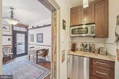 405 S 17th Street, Philadelphia, PA 19146 - Photo 4