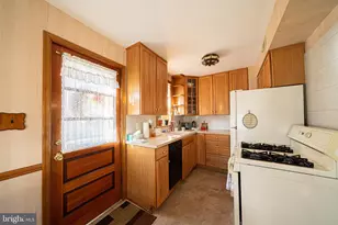 7409 Shisler St, Philadelphia, PA 19111 - Photo 10