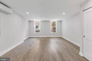 256 S 11th St, Philadelphia, PA 19107 - Photo 2