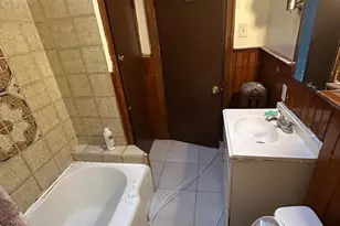 6517 Edmund St, Philadelphia, PA 19135 - Photo 14