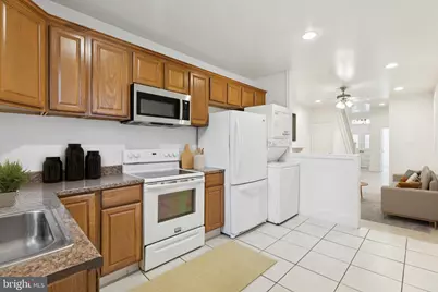 2219 N 10th Street, Philadelphia, PA 19133 - Photo 6