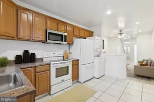 2219 N 10th St, Philadelphia, PA 19133 - Photo 6