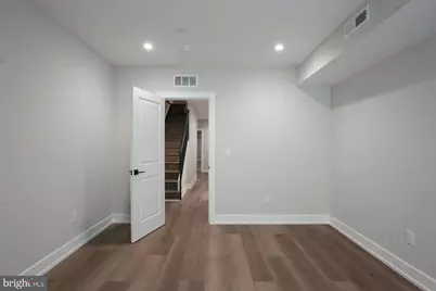 3849 Fairmount Avenue #1, Philadelphia, PA 19104 - Photo 12