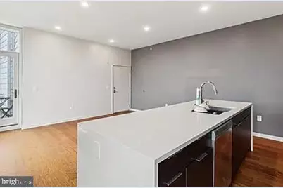 820 E Thompson Street #E, Philadelphia, PA 19125 - Photo 2