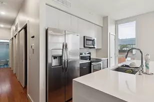 820 E Thompson St, Philadelphia, PA 19125 - Photo 4