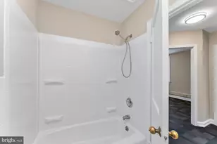 5346 Chew Ave, Philadelphia, PA 19138 - Photo 14