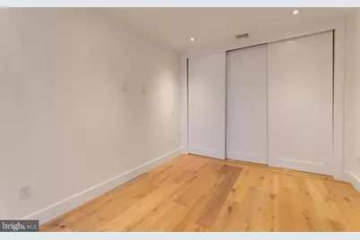 240 N 2nd Street #UNIT 2W, Philadelphia, PA 19106 - Photo 6