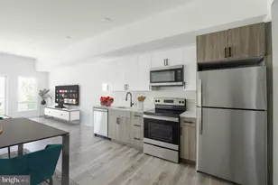 1420 Point Breeze Ave, Philadelphia, PA 19146 - Photo 2