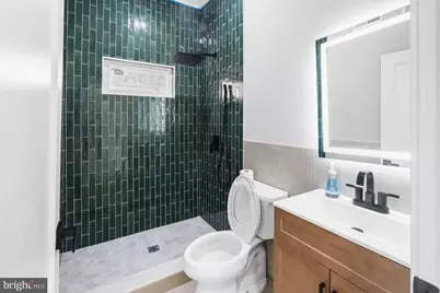 5246 Cedar Avenue, Philadelphia, PA 19143 - Photo 10