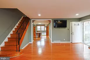 2421 Vista St, Philadelphia, PA 19152 - Photo 4