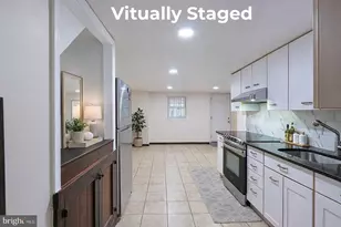 2421 Vista St, Philadelphia, PA 19152 - Photo 4