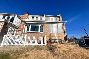 219 Longshore Ave, Philadelphia, PA 19111 - Photo 2