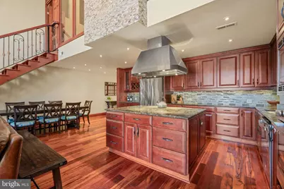 802 Locust Street #201, Philadelphia, PA 19107 - Photo 10