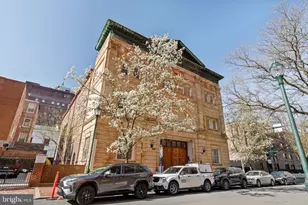 802 Locust St, Philadelphia, PA 19107 - Photo 46