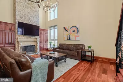 802 Locust Street #201, Philadelphia, PA 19107 - Photo 12