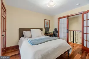 802 Locust St, Philadelphia, PA 19107 - Photo 24