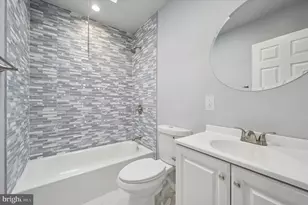 2530 S 74th St, Philadelphia, PA 19153 - Photo 18