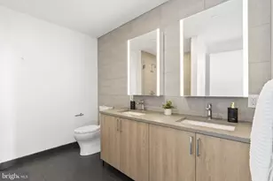 210 S 12th St, Philadelphia, PA 19107 - Photo 32