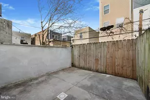 2013 Titan St, Philadelphia, PA 19146 - Photo 14