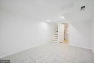 2013 Titan St, Philadelphia, PA 19146 - Photo 16