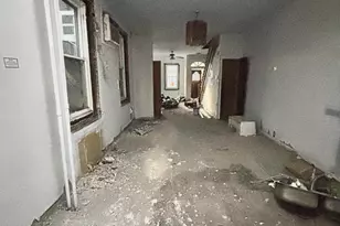 1627 S 8th St, Philadelphia, PA 19148 - Photo 4