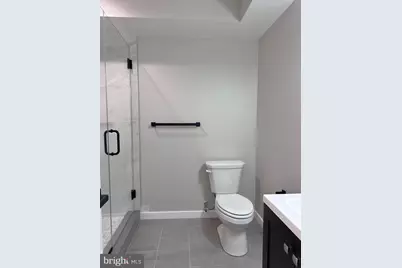 2821 W Girard Avenue #2ND FLOOR, Philadelphia, PA 19130 - Photo 8