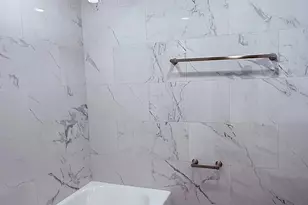 460 Parlin St, Philadelphia, PA 19116 - Photo 4