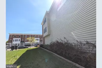 3300 Pietro Way, Philadelphia, PA 19145 - Photo 4