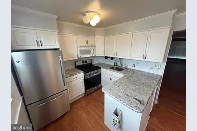 10830 Perrin Road, Philadelphia, PA 19154 - Photo 2