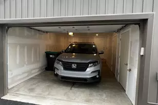 3129 Beachview Ln, Philadelphia, PA 19125 - Photo 6