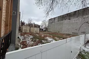 105 N 60th St, Philadelphia, PA 19139 - Photo 2