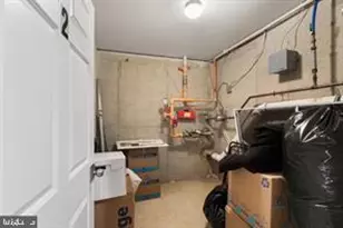 1323 N 7th St, Philadelphia, PA 19122 - Photo 14