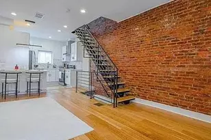 913 S Yewdall St, Philadelphia, PA 19143 - Photo 4