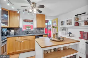 628 Greenwich St, Philadelphia, PA 19147 - Photo 8