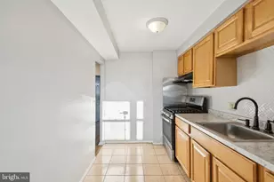 3408 Ashfield Ln, Philadelphia, PA 19114 - Photo 10