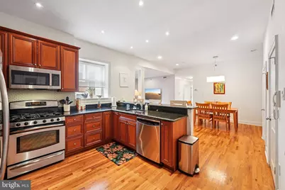 920 Clinton Street #3R, Philadelphia, PA 19107 - Photo 4