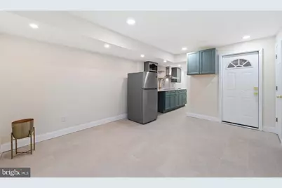 6027 Woodcrest Avenue, Philadelphia, PA 19131 - Photo 48