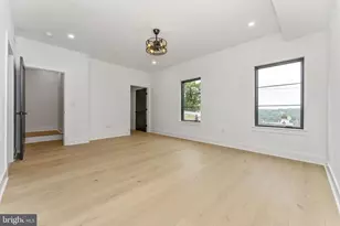 4475 Fleming St, Philadelphia, PA 19128 - Photo 10