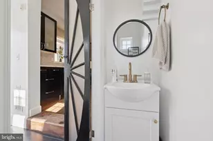 2936 Poplar St, Philadelphia, PA 19130 - Photo 14