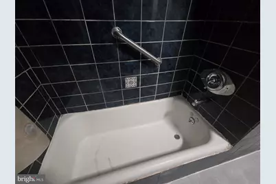5044 N Sydenham Street, Philadelphia, PA 19141 - Photo 12