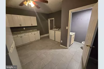 5044 N Sydenham Street, Philadelphia, PA 19141 - Photo 2