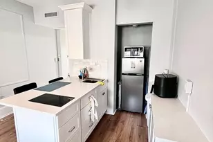 1324 Locust St, Philadelphia, PA 19107 - Photo 4