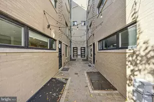1022 S 2nd St, Philadelphia, PA 19147 - Photo 24