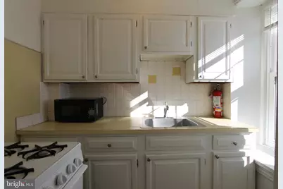 8107 Germantown Avenue #2ND FL, Philadelphia, PA 19118 - Photo 10