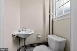 2117 Spruce St, Philadelphia, PA 19103 - Photo 14