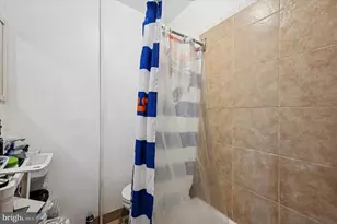 1163 S Cleveland St, Philadelphia, PA 19146 - Photo 12